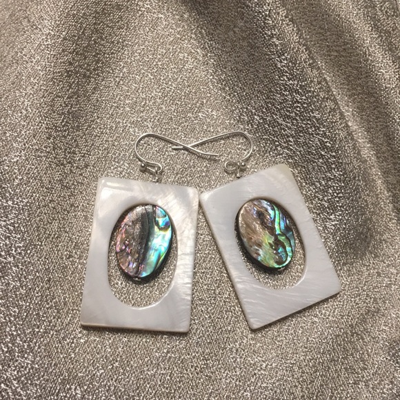 Abalone and Mother of Pearls earrings.✨ - Picture 3 of 7